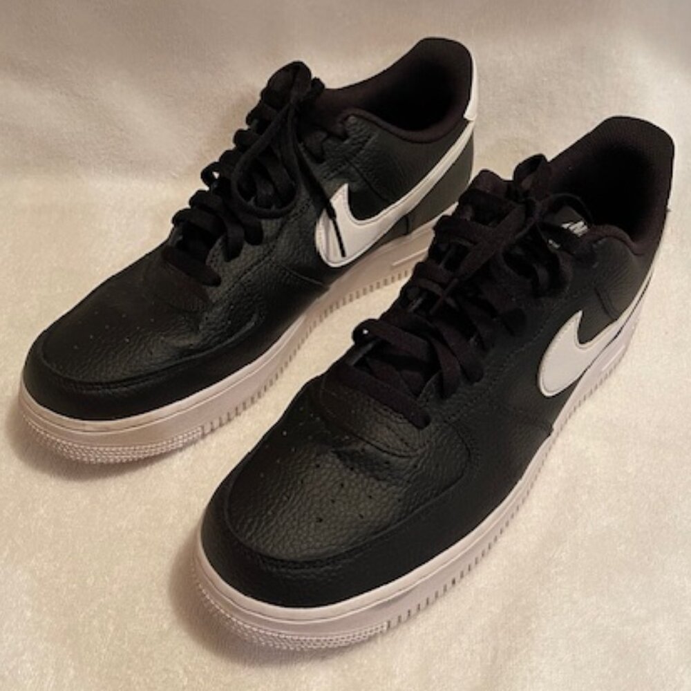 Nike Air Force 1 '07 Black/White – Size 13